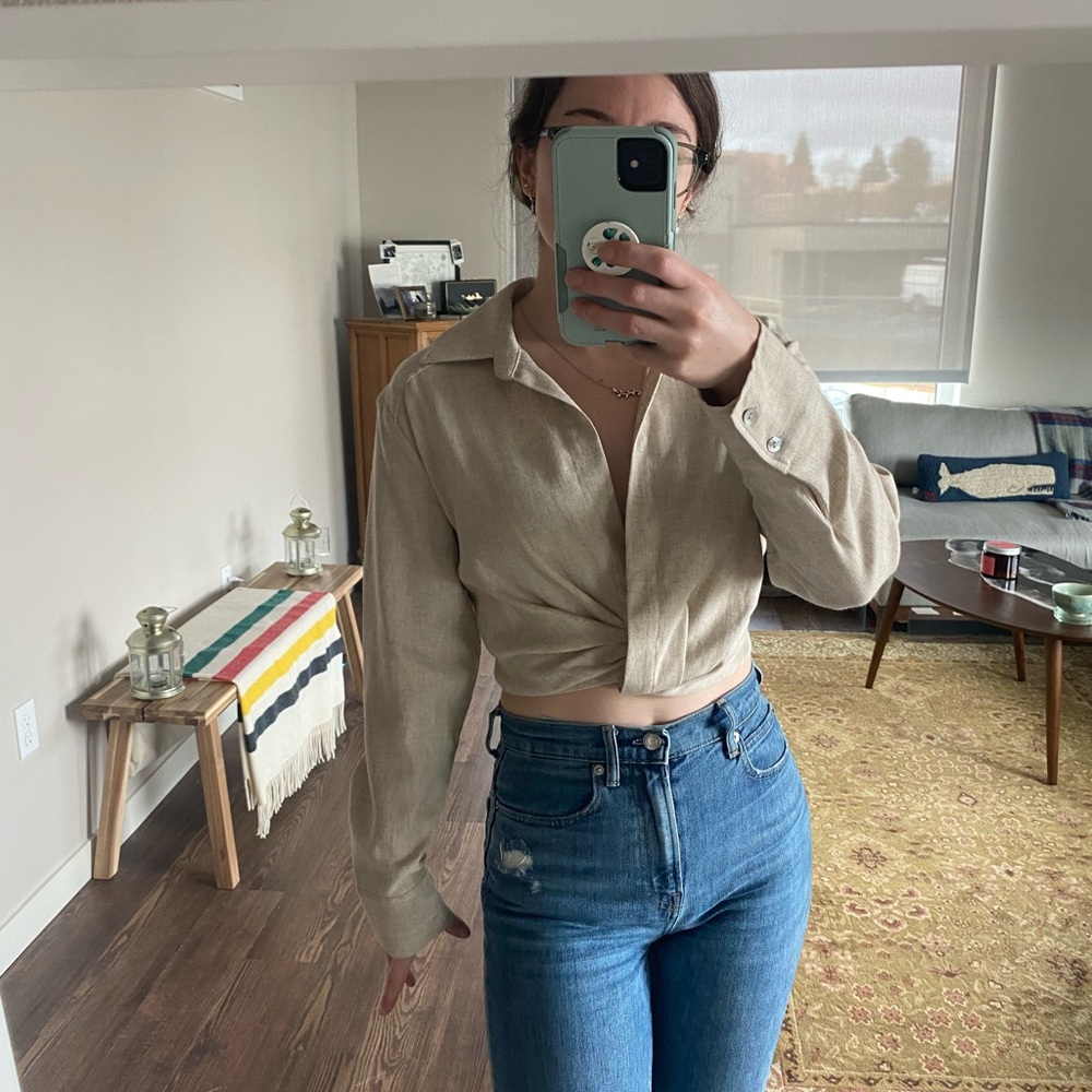 Zara cream long sleeve twist button down crop top NWT